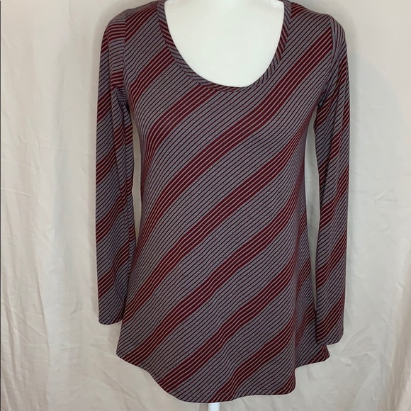 LuLaRoe Tops - Lularoe Lynnae